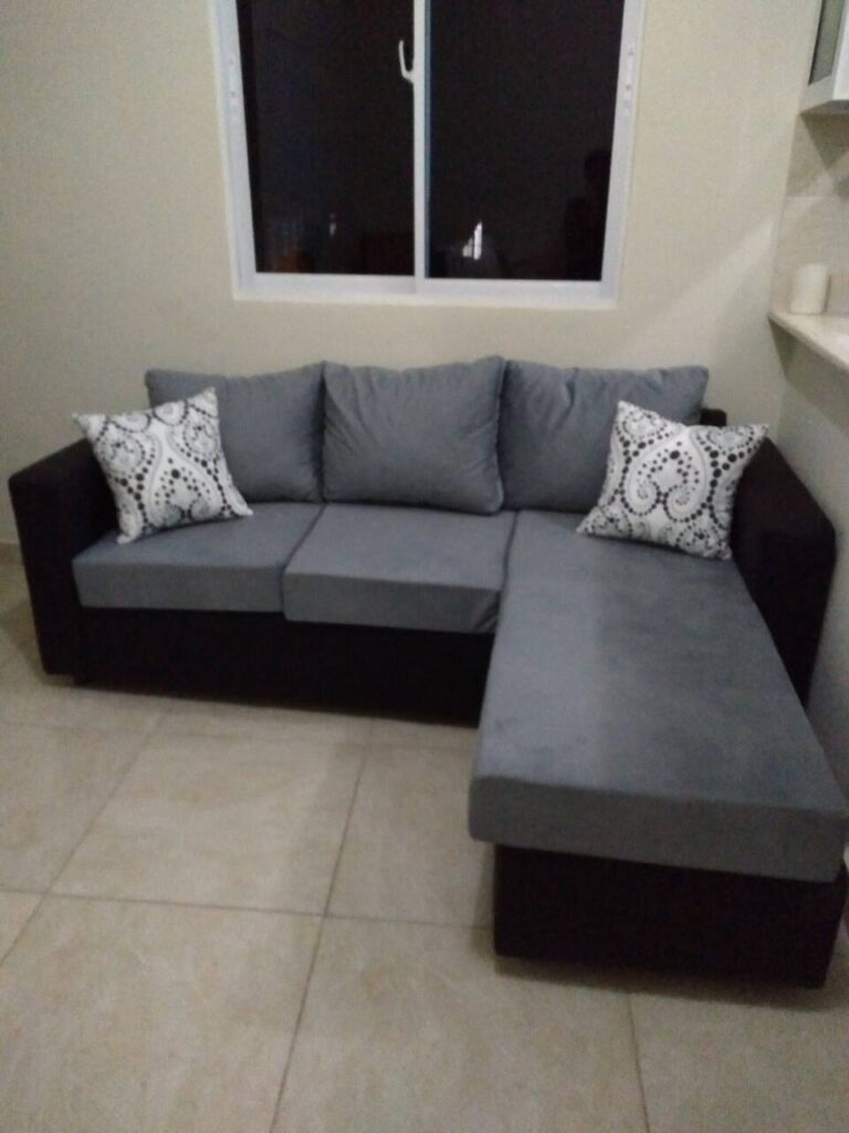 Salón amplio y acogedor